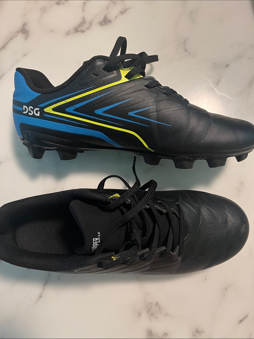 Boys Soccer Cleets size 4.5 youth - Picture 6 of 6
